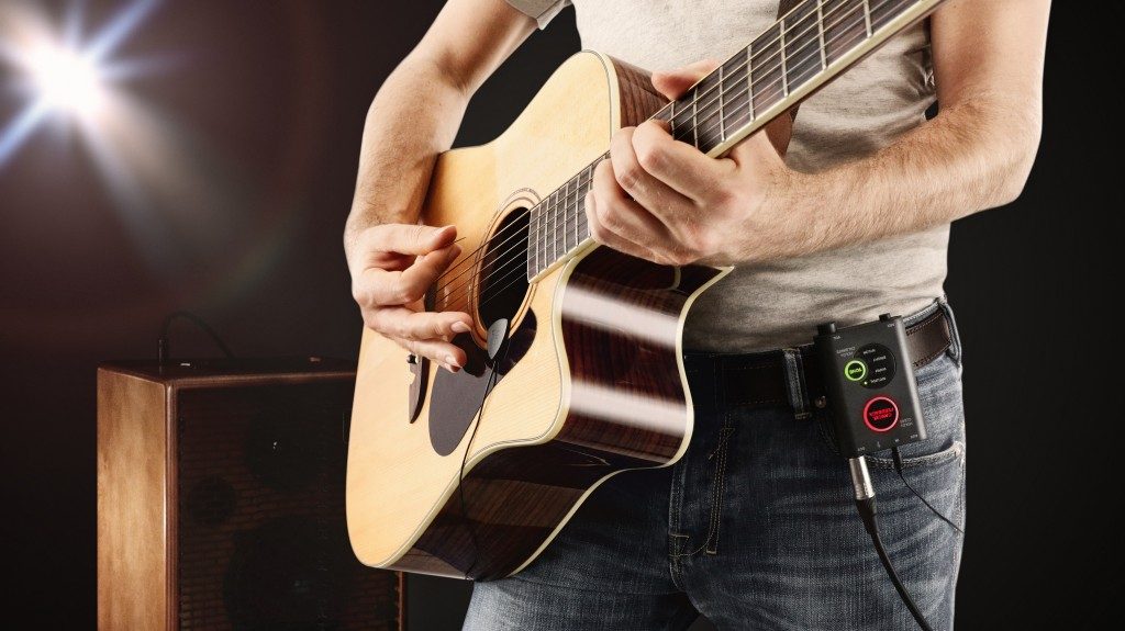 iRig Acoustic Stage - Digital Microphone System for Acoustic Guitar IP-IRIG-ACOSTG-IN - Image 3