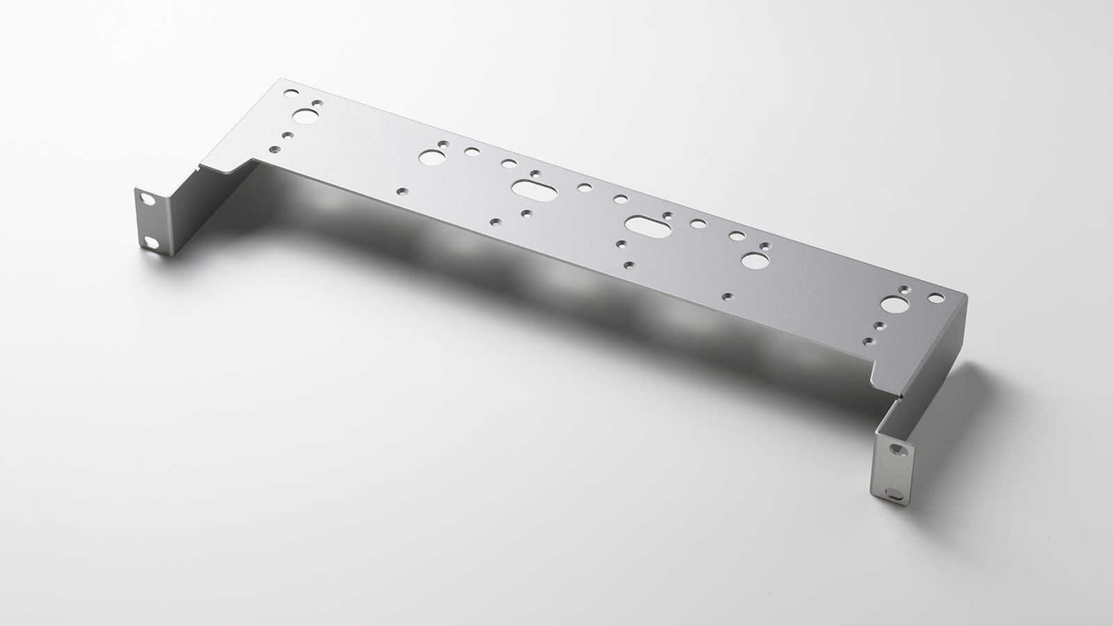 TASCAM AK-RS1 – 1U Rack-Mountable Shelf - Image 2