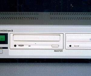 TASCAM CD-D4000MK2 CD COPIER