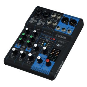 MG06X Yamaha Mixer with 2 Mic and Effects