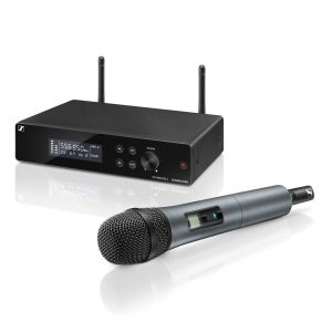 Sennheiser XSW 2-835 Wireless Handheld Vocal System