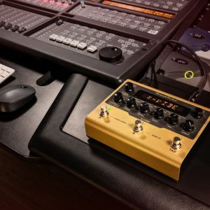 IK Multimedia Amplitube X-Vibe Modulation Pedal