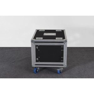 ShowCase -8RU Slam rack case on wheels - front view